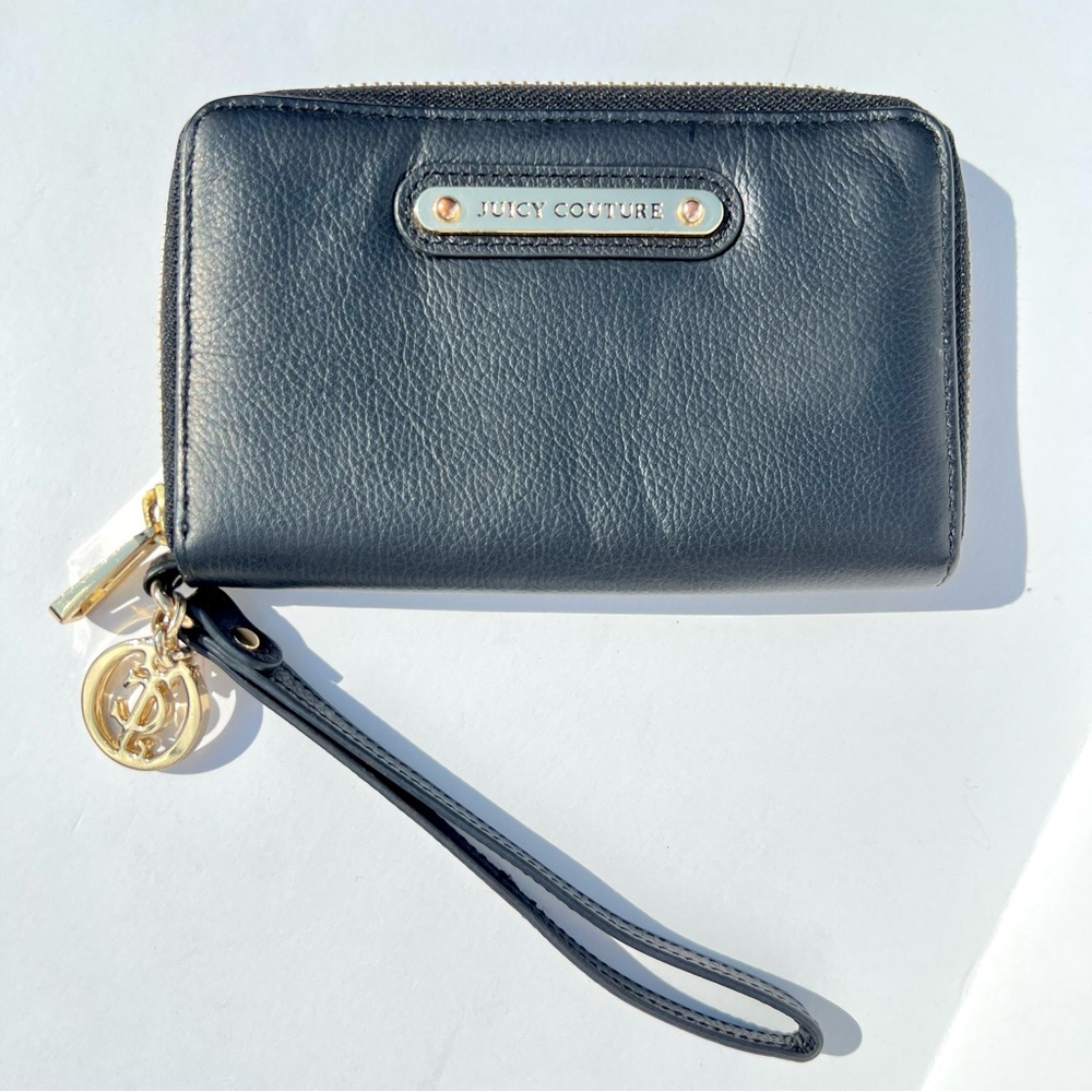Black Leather Juicy Couture Wallet Wristlet